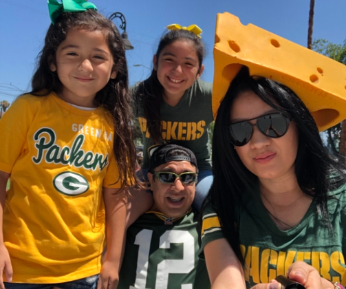 Green Bay Packers - These fans are fur-real 🐶 Congratulations to Buddy &  Harper, this week's Chevrolet #Packers Fans of the Week! Submit your 📸:  pckrs.com/FOTW