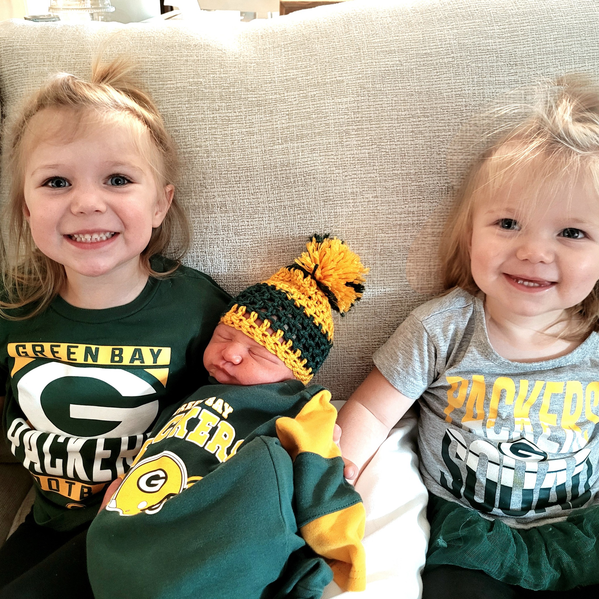 Packers baby/newborn girl Green bay football baby gift girl Packers baby  gift