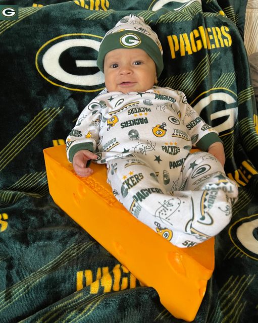 Packer baby hot sale clothes