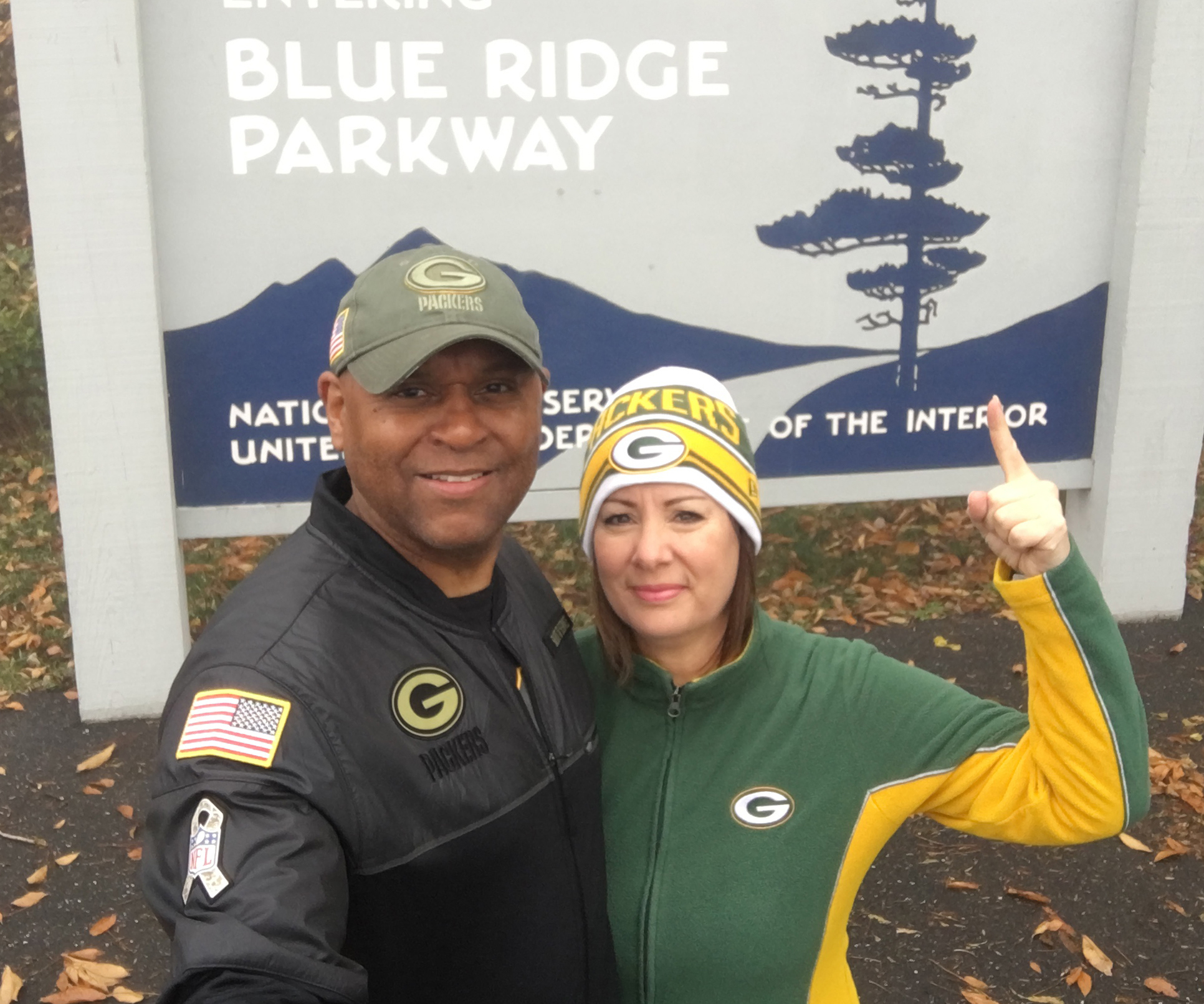 Packers Everywhere - Looking to watch #LARvsGB with fellow #Packers fans?  